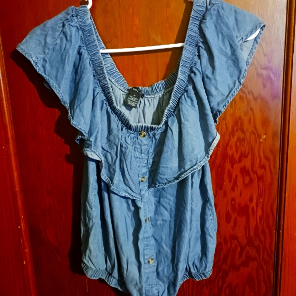 Jean off shoulder top
